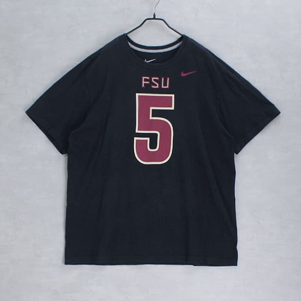 NIKE _ oversize print tee