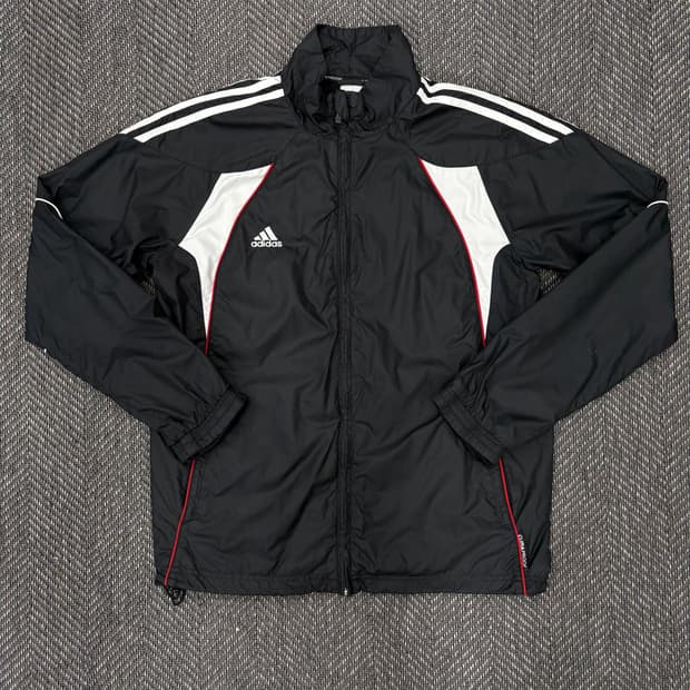아디다스 바람막이