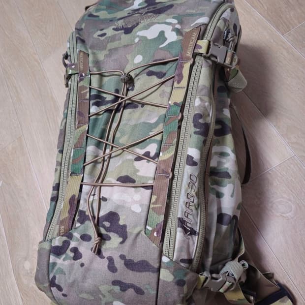 아크테릭스 KHARD30 백팩 판매