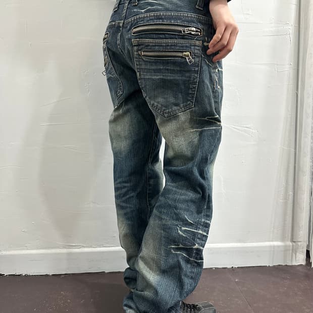 zipper detail denim pants