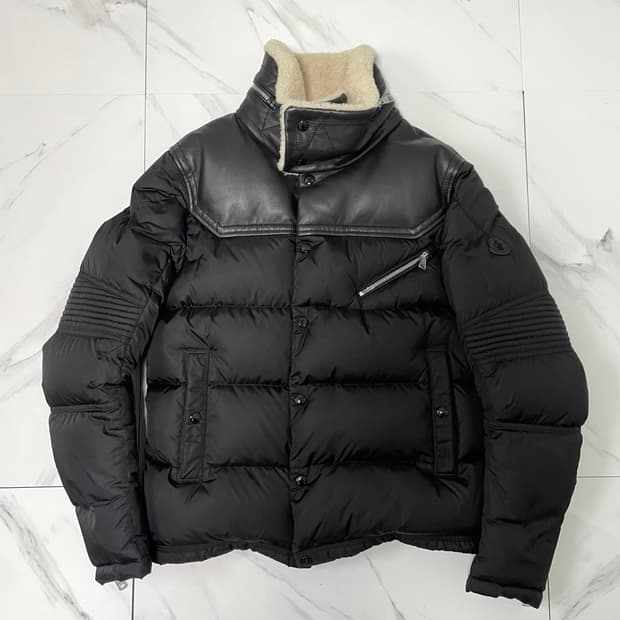 새상품 몽클레어 레오 시어링 레더 패딩 3사이즈