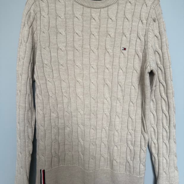 타미힐피거 니트