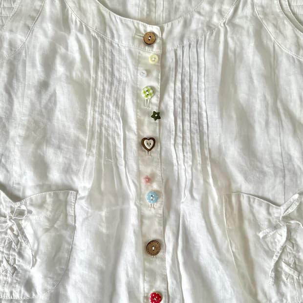 알록달록 단추 핀턱 화이트 나시 민소매 바선생 레이어드 모리걸 원피스