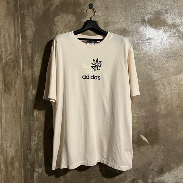 아디다스 반팔티셔츠