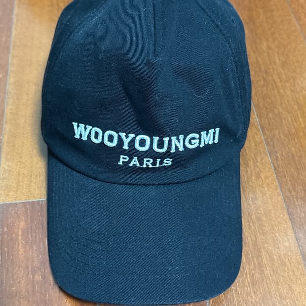 우영미 자수 볼캡