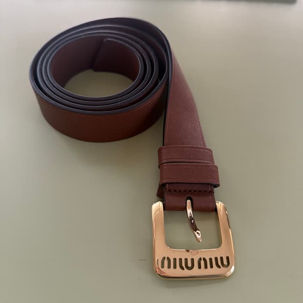 미우미우 벨트 새상품