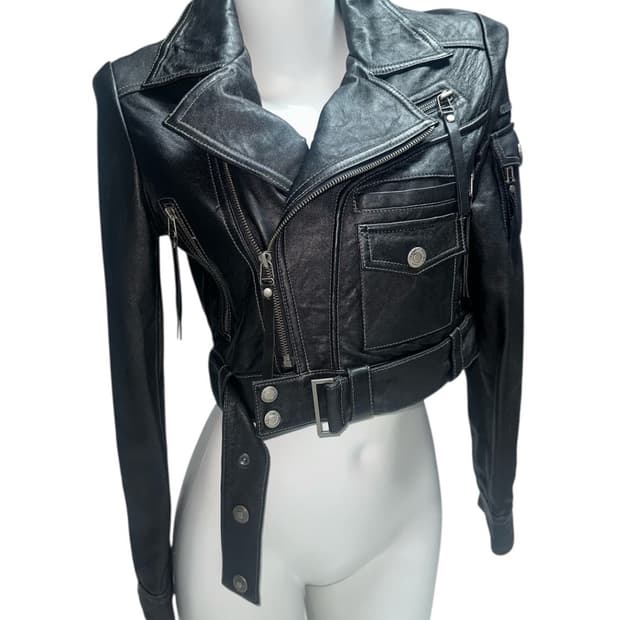 아야즈 스튜디오 크롭 포켓 무스탕 벨티드 가죽 레 더자켓