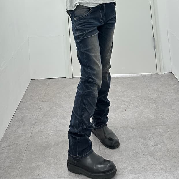 Vintage fade lines washing denim pants