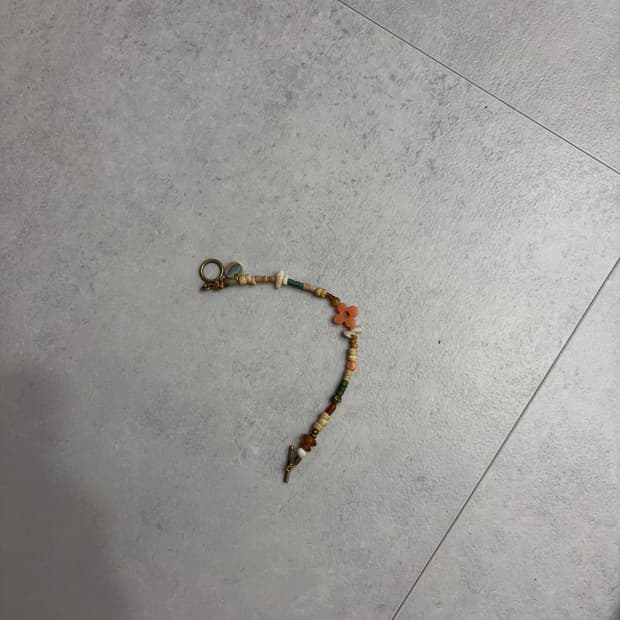 토우토우 아카이브 팔찌