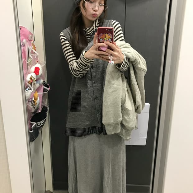 스트라이프 너드 니혼진 그레이 롱스커트 코디세트