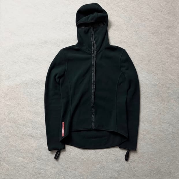 99aw 프라다 닌자 후드집업