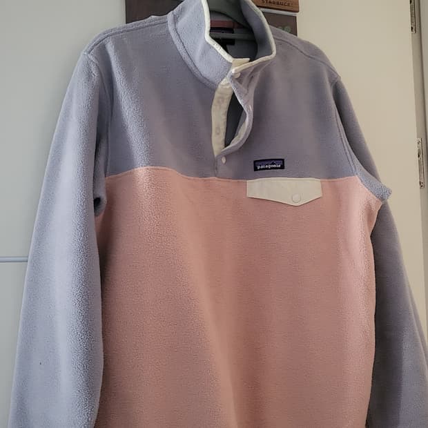 파타고니아 신칠라플리스 핑크/회색