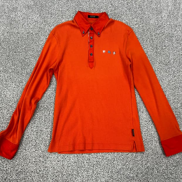 버버리 긴팔카라티