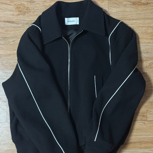 키뮤어 바시티 울 자켓