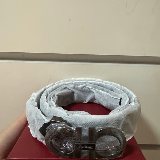 페라가모 벨트 110 새상품