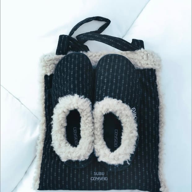 [0/미개봉새상품] subu 수부 X 코이세이오 스너그 패딩 신발 뮬