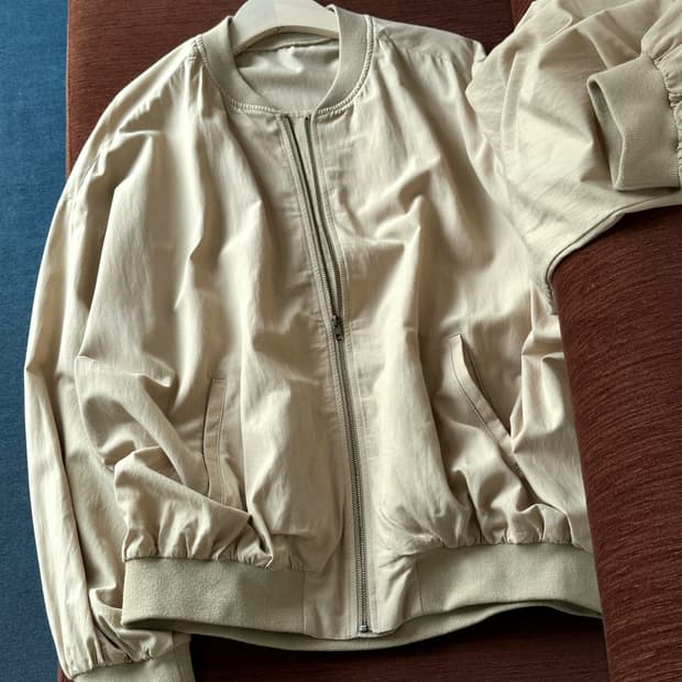 Super high gauge fabric MA-1 over jacket