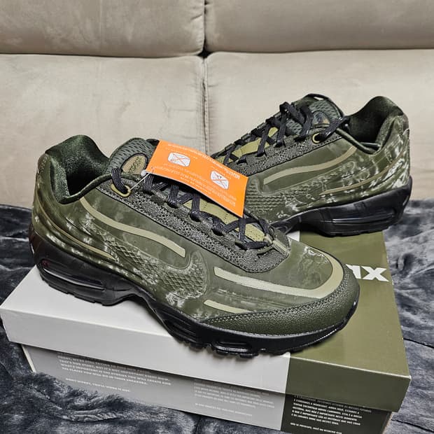 나이키 웍스아웃 콜라보 에어맥스 95 새상품