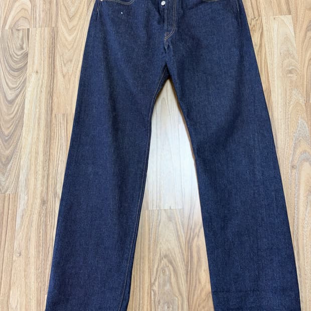 리바이스 55501 판매합니다.