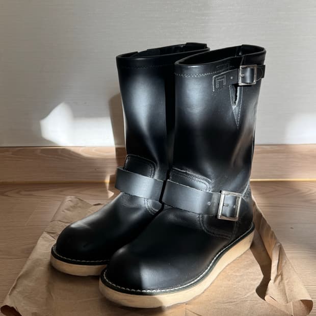 레드윙 엔지니어 부츠 D2979