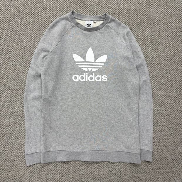 아디다스 베이직 로고 맨투맨 v1989