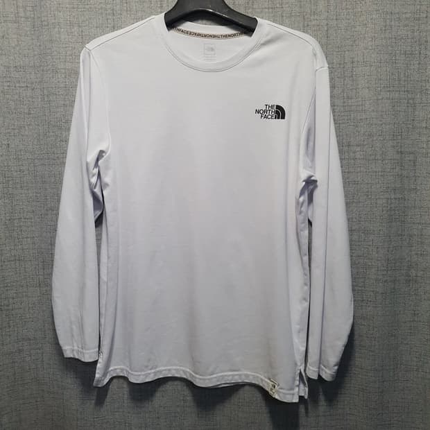 노스페이스 남성 화이트 긴팔티 