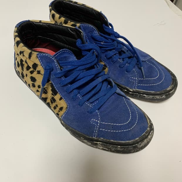 슈프림반스 레오파드 미드