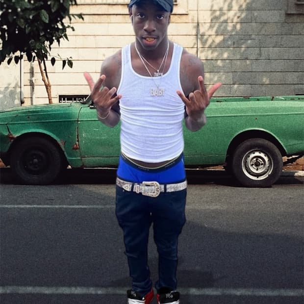 반스하프캡 레드