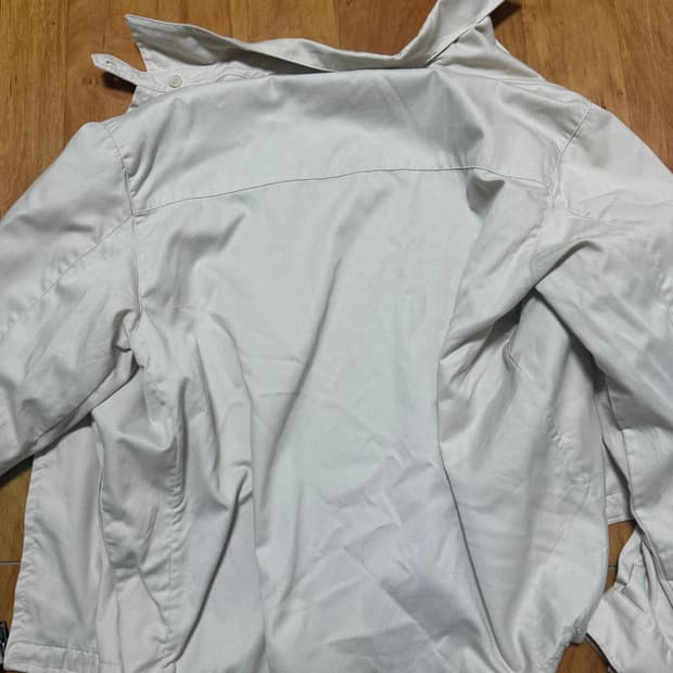 두번 입은 폴로 자켓