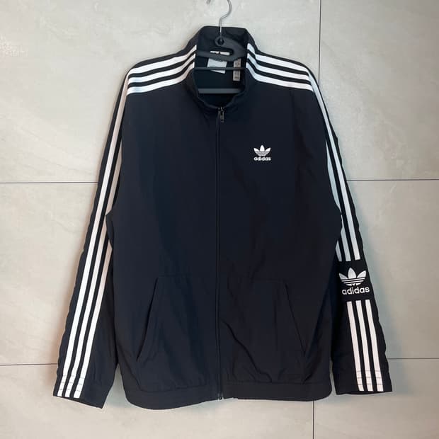 아디다스 파이어버드 락업 바람막이 민트급 [XL]