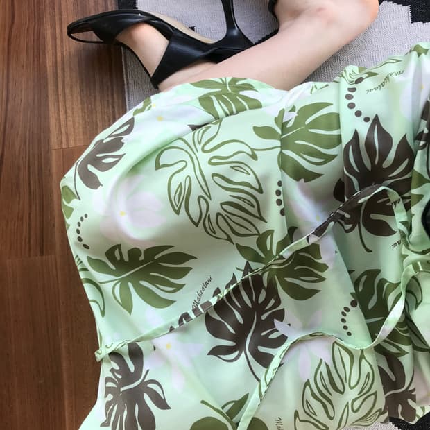 vintage green pattern skirt