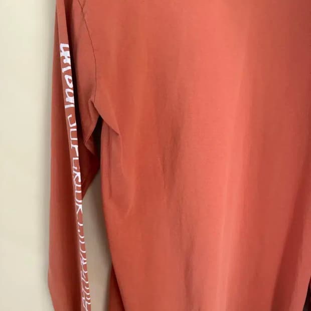 스투시 롱 슬리브