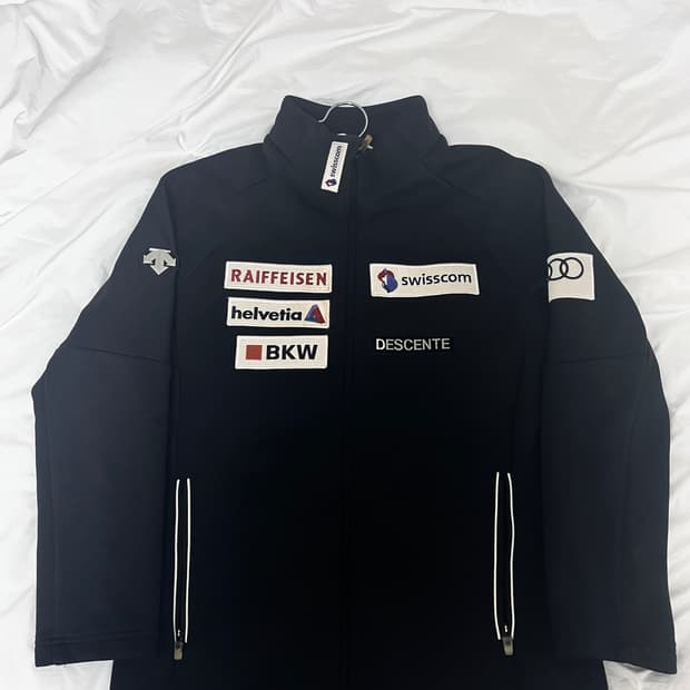 데상트 스키팀 트레이닝