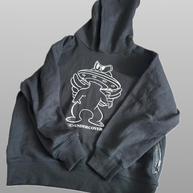 언더커버x GU 후드티