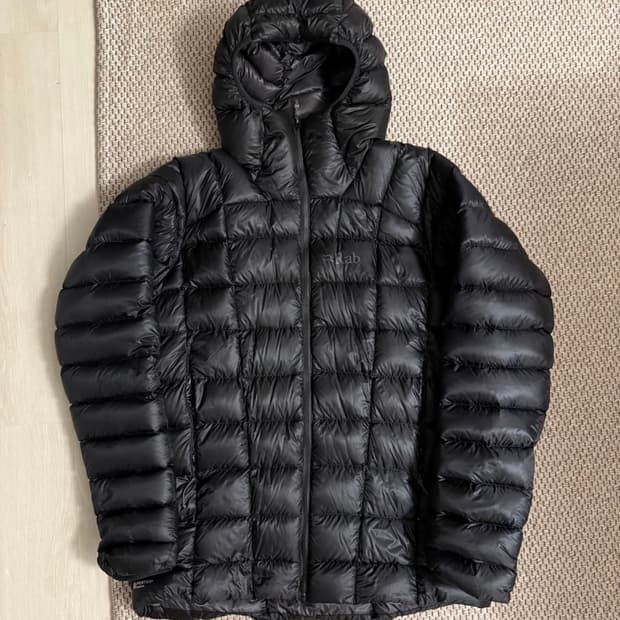 랩(Rab) 미틱 알파인자켓