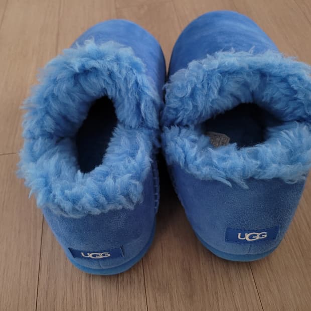 어그 앤더스 270mm 새상품