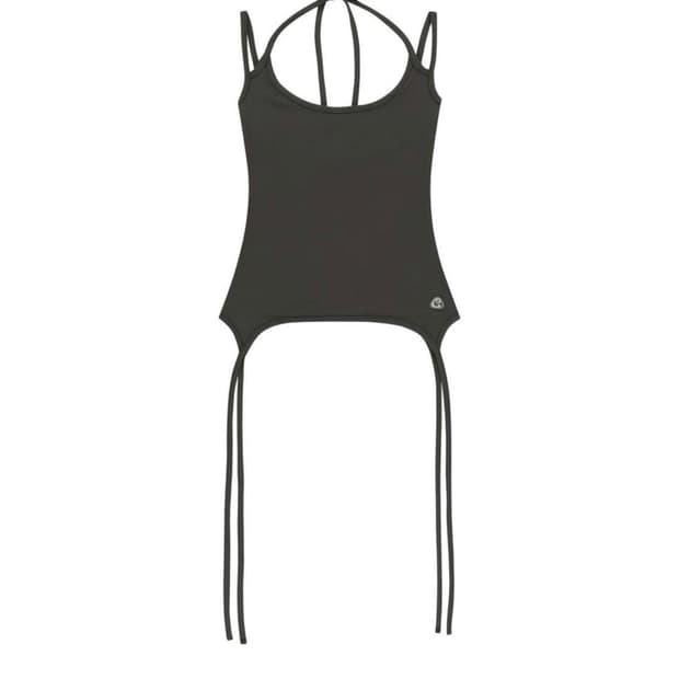 구해요)) 코이세이오 ALTER STRAP SLEEVELESS  