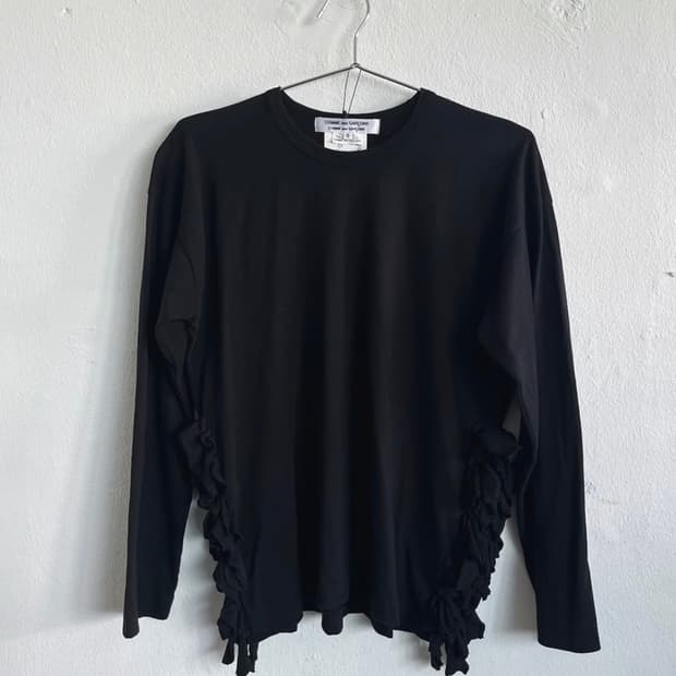 꼼데가르송 프릴 롱슬리브