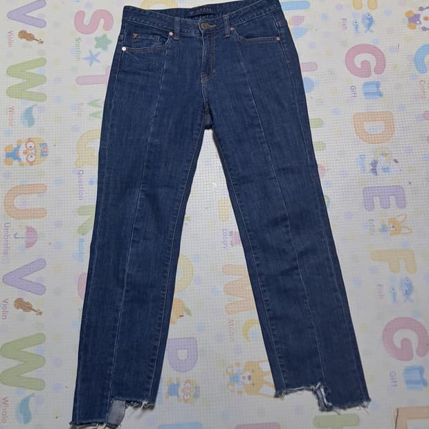 게스 슬림 스트레이트 데님 청바지 27