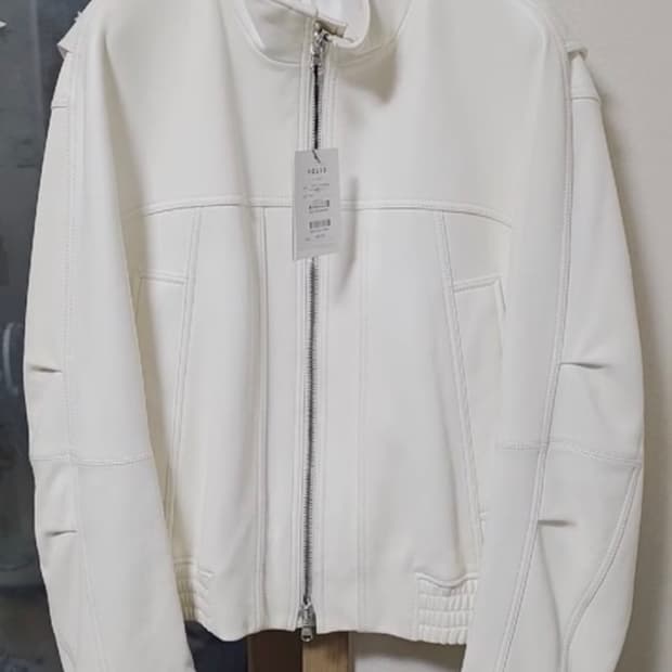 솔리드옴므 화이트 레더 자켓