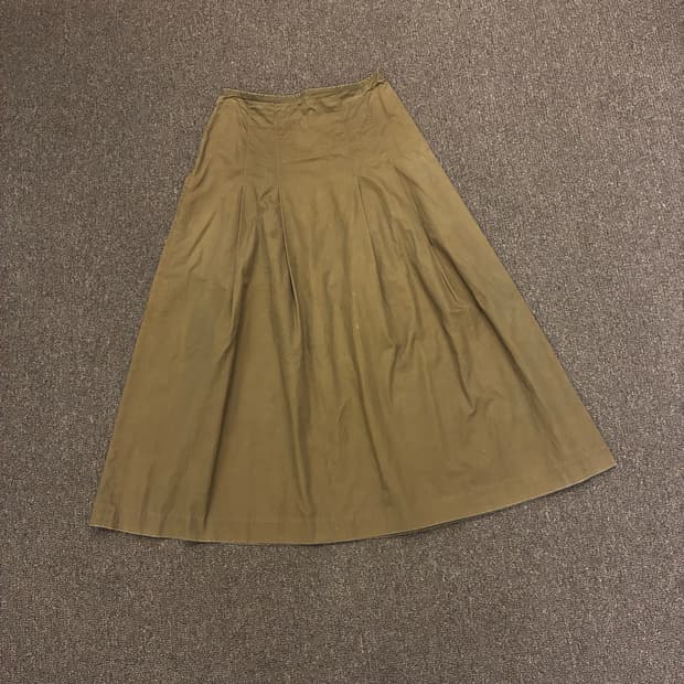 OS)Japanese vintage 여성 브라운 플리츠 롱스커트