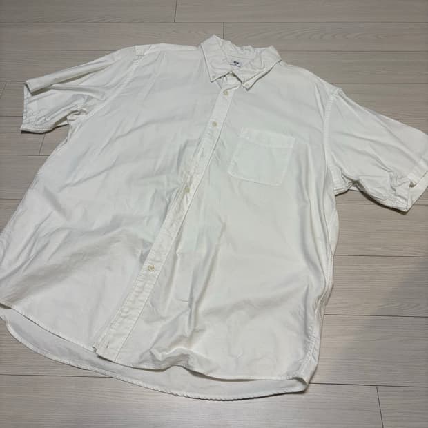 유니클로 옥스퍼드 반팔 셔츠 화이트 3XL