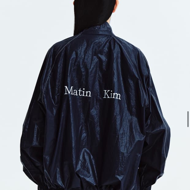 Matin Kim 마뗑킴 코팅 로고 자켓