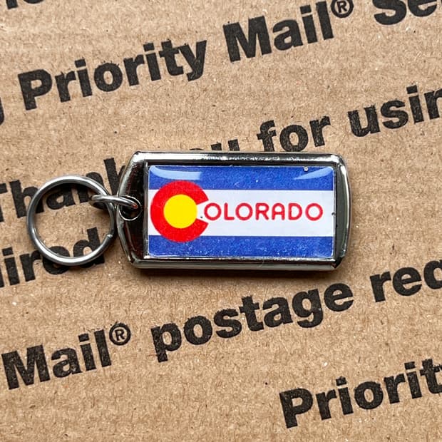 90s vtg Colorado Keyring
