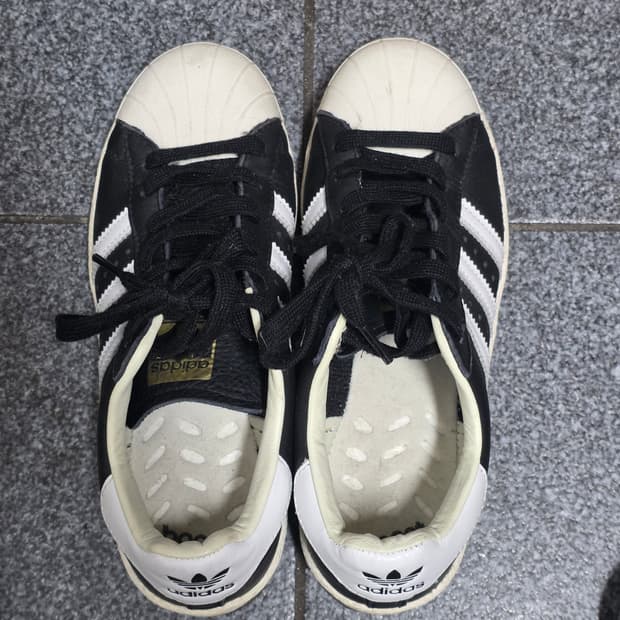 아디다스 슈퍼스타 클라우드 블랙 230