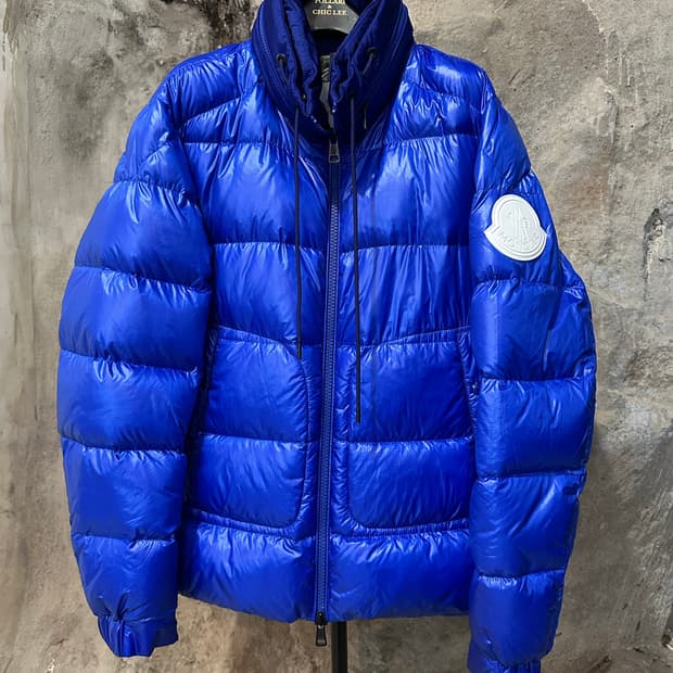 몽클레어 반다느 패딩