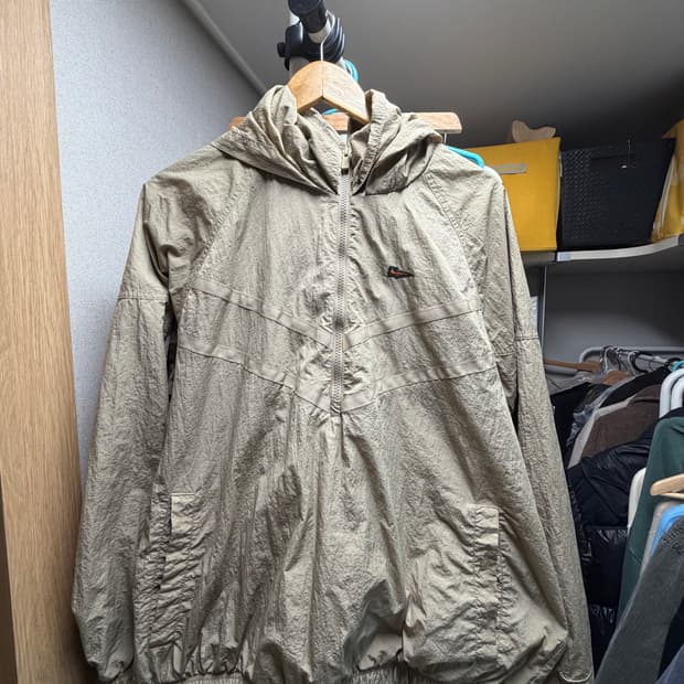 나이키 바람막이