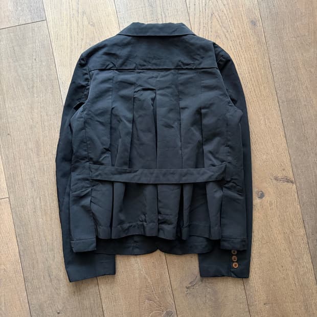 Back Pleats Detail Jacket