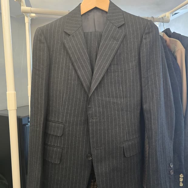 바탁하우스컷 차콜 스트라이프 수트 34(90)