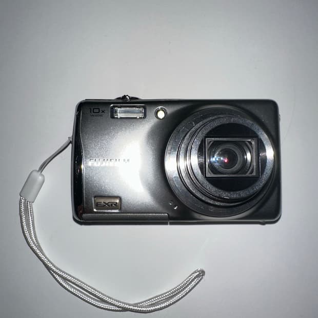 후지필름 파인픽스 f70exr